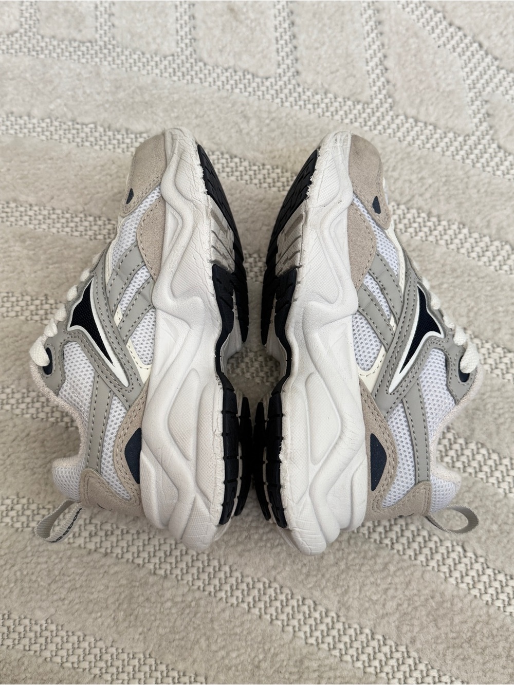 Reebok White, Gray & Black Runner Sneakers - Picture 6 of 6